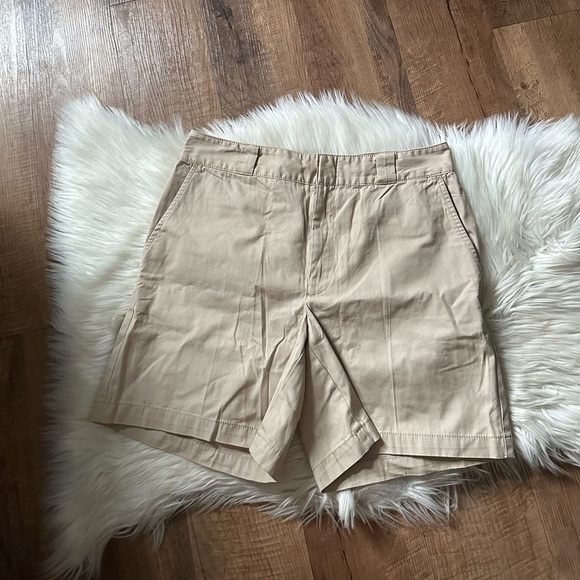 ARITZIA TNA Emil Shorts - Picture 4 of 6